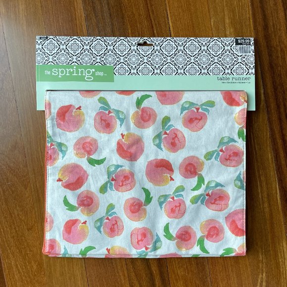 Hobby Lobby Other - NEW Peachy Keen Reversible Table Runner